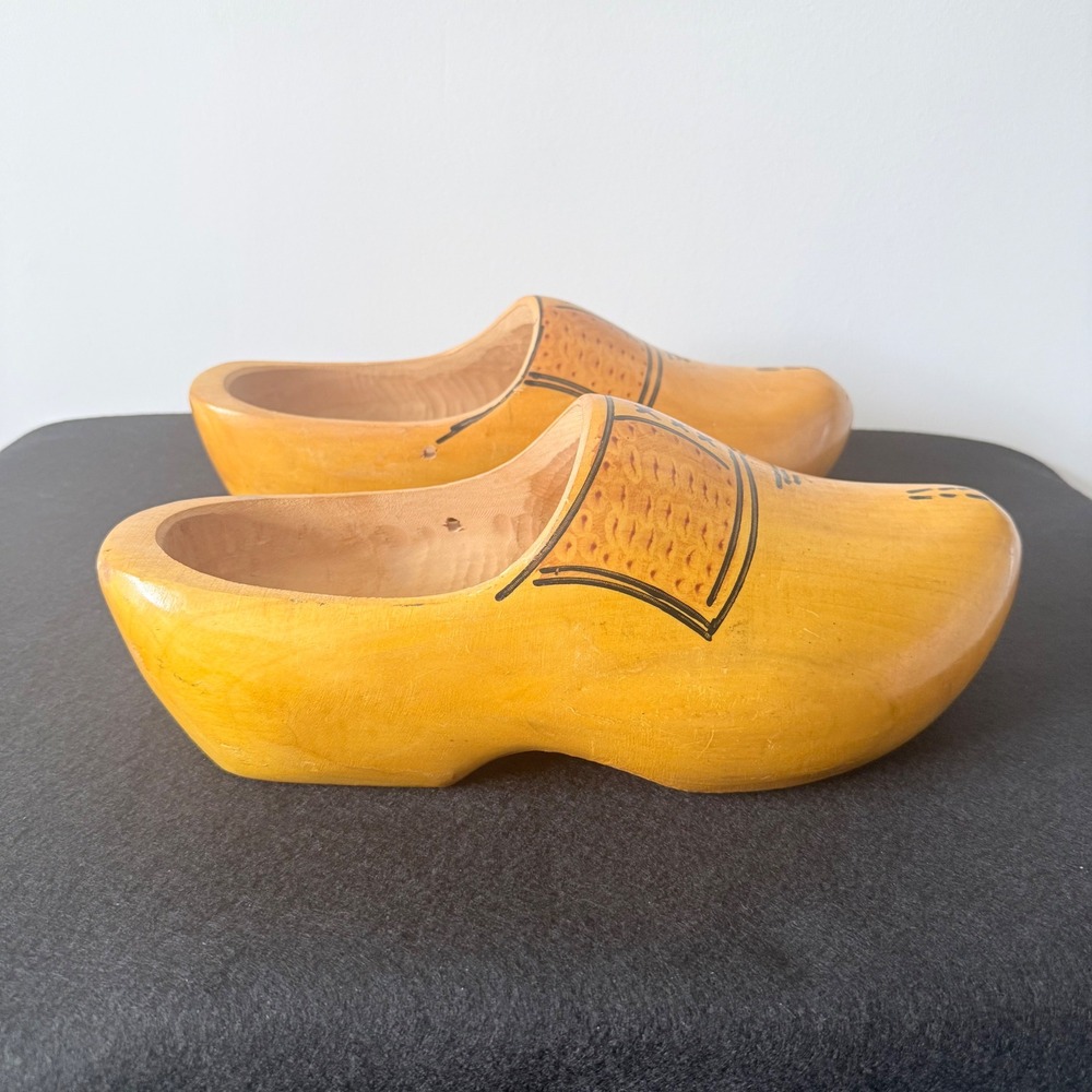 Vintage Wooden Dutch Clogs Hand Painted Folk Art‎ Souvenir Pair - Picture 4 of 12